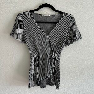 Caution to the Wind Black and White Striped Blouse size Small